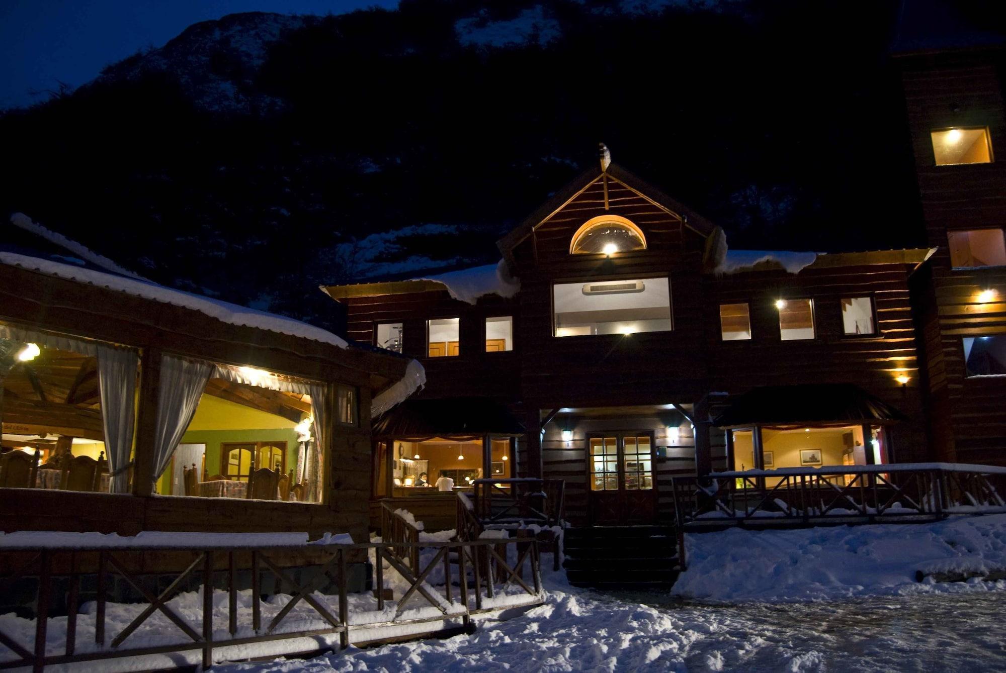 Bagu Ushuaia Hotel エクステリア 写真