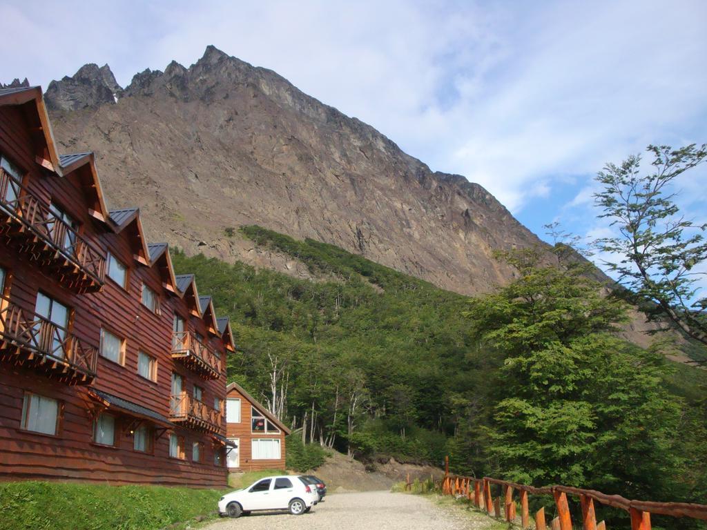 Bagu Ushuaia Hotel エクステリア 写真